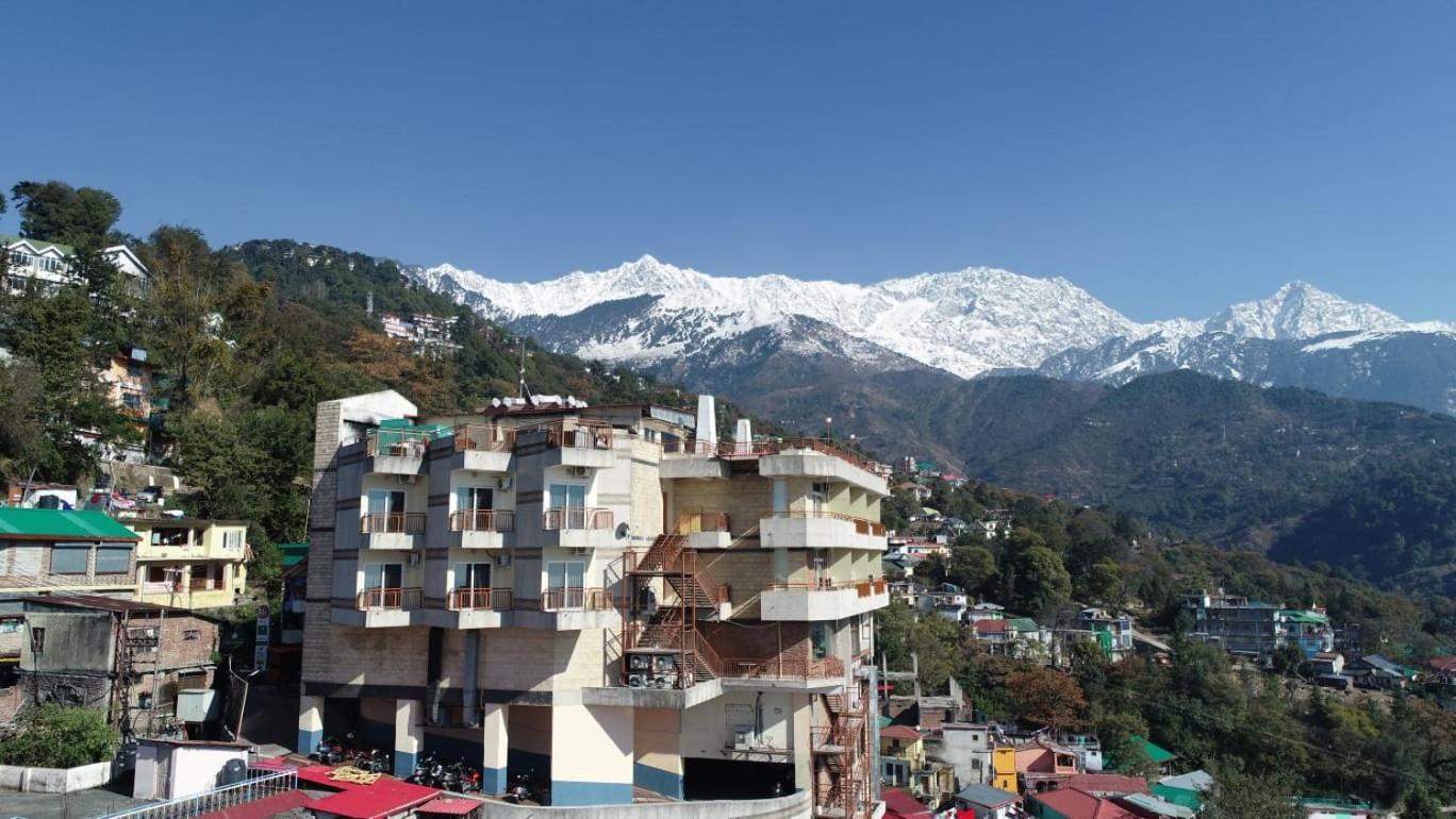Hotel Inclover-A Peaceful Retreat Dharamshala Extérieur photo